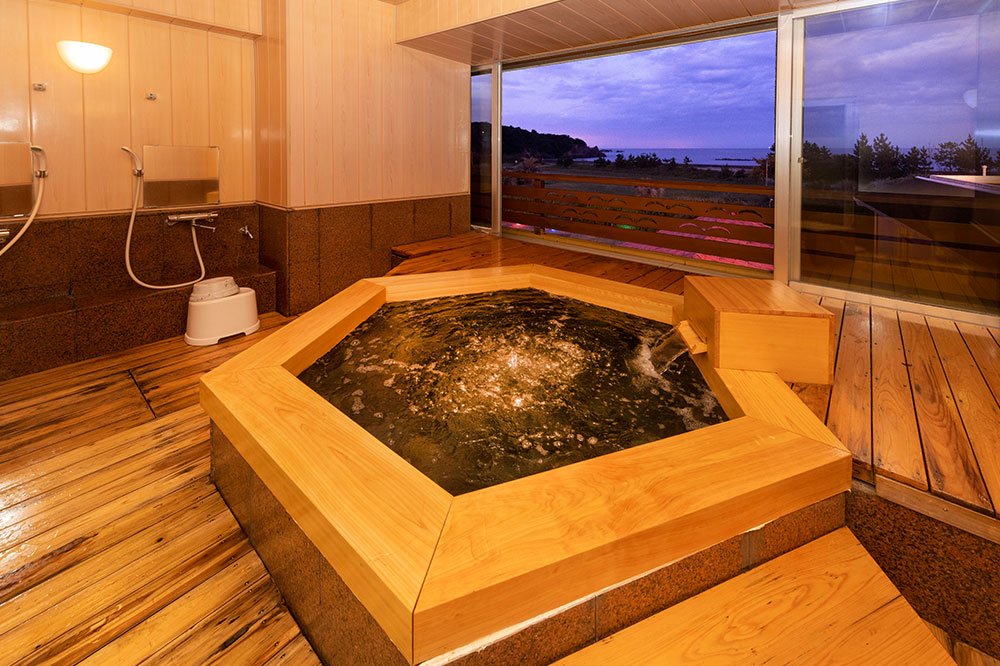 ♨️ 미치시오 천연 온천 (텐넨온센 미치시오)